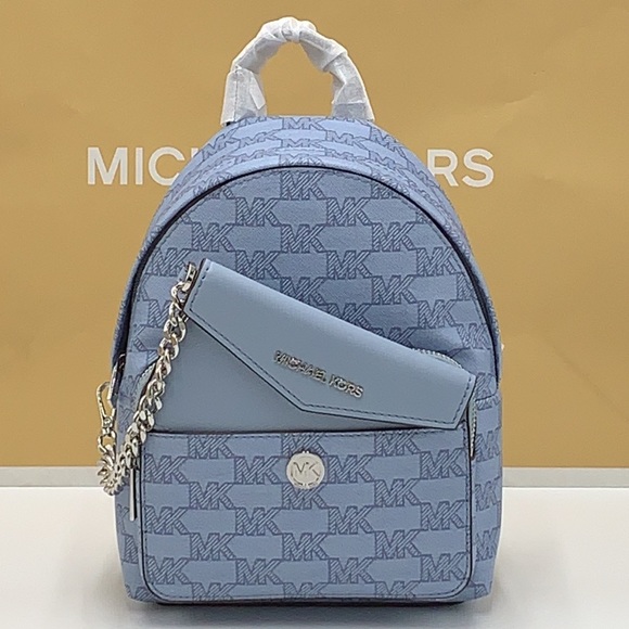 MICHAEL KORS
Maisie Extra-Small Pebbled Leather 2-in-1 Backpack
Pale Blue
NWT - Picture 2 of 16